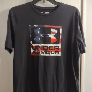 Boys size XL under armour shirt